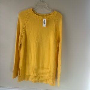 Old Navy Women's Crew Neck Sweater in Sunny Yellow, size medium